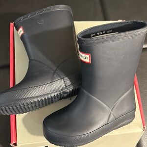 Hunter toddler boots navy size 6 BRAND NEW